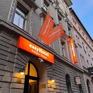 Easyhotel Oktogon 3* Budapest