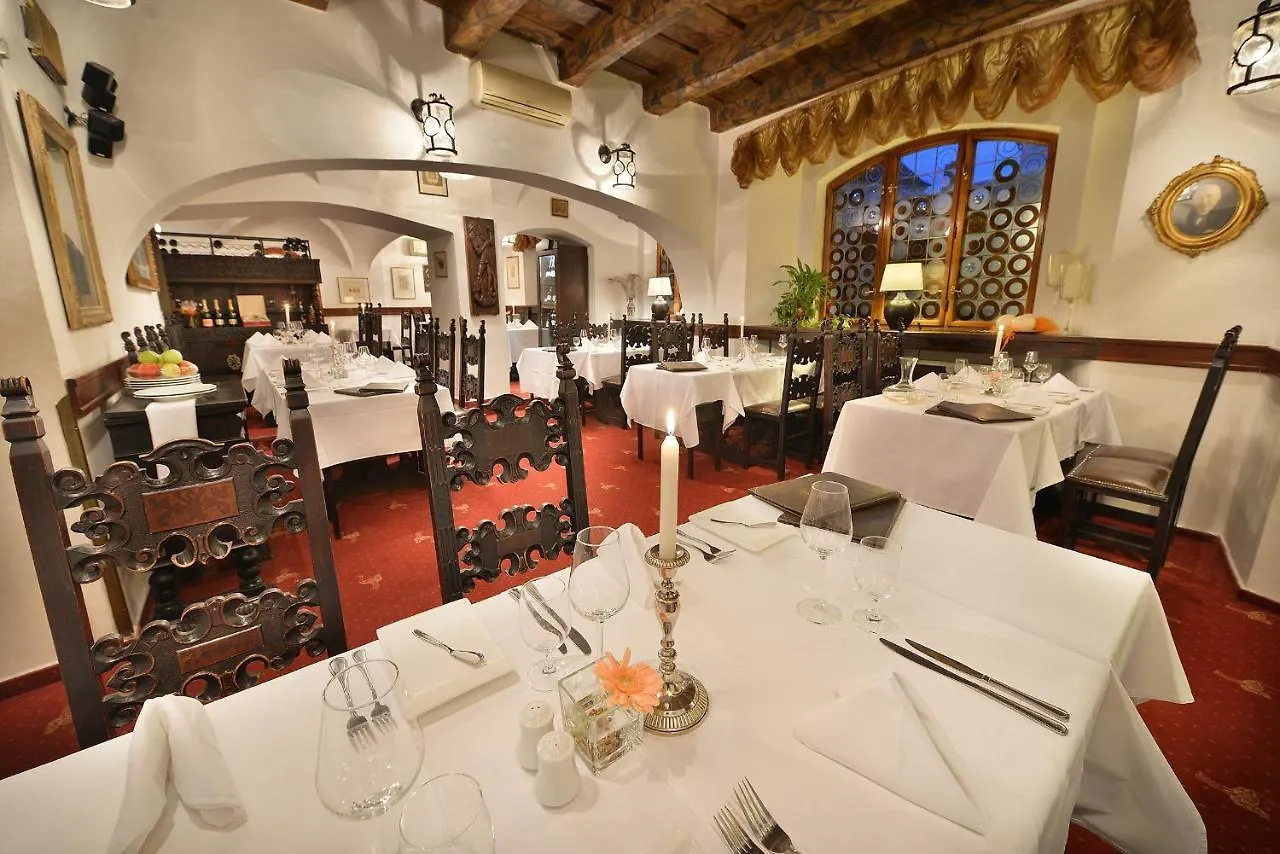 Hotel U 3 Pstrosu Prague Czech Republic