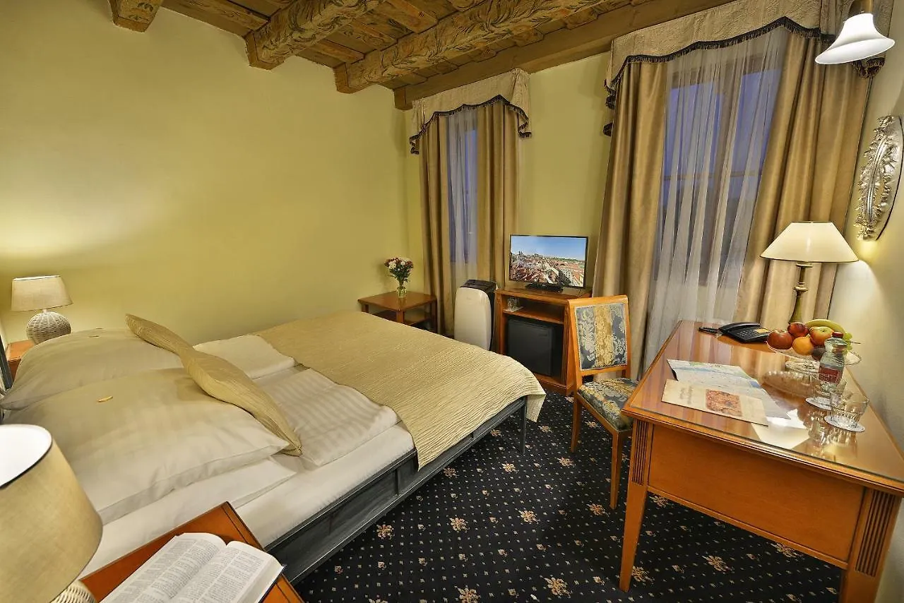 ****  Hotel U 3 Pstrosu Prague Czech Republic